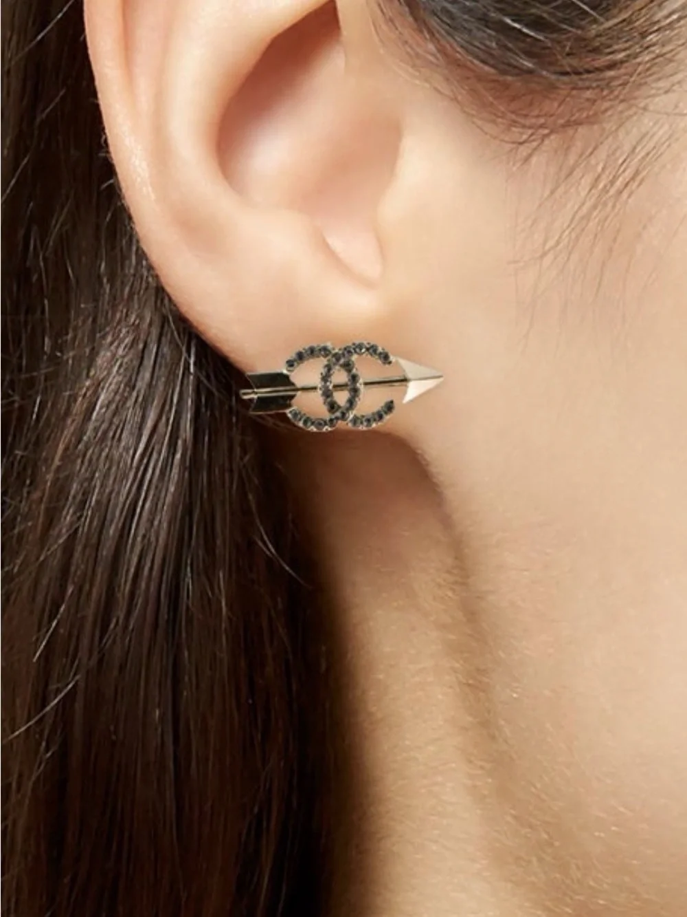 CHANEL Strass CC Arrow Stud Earrings